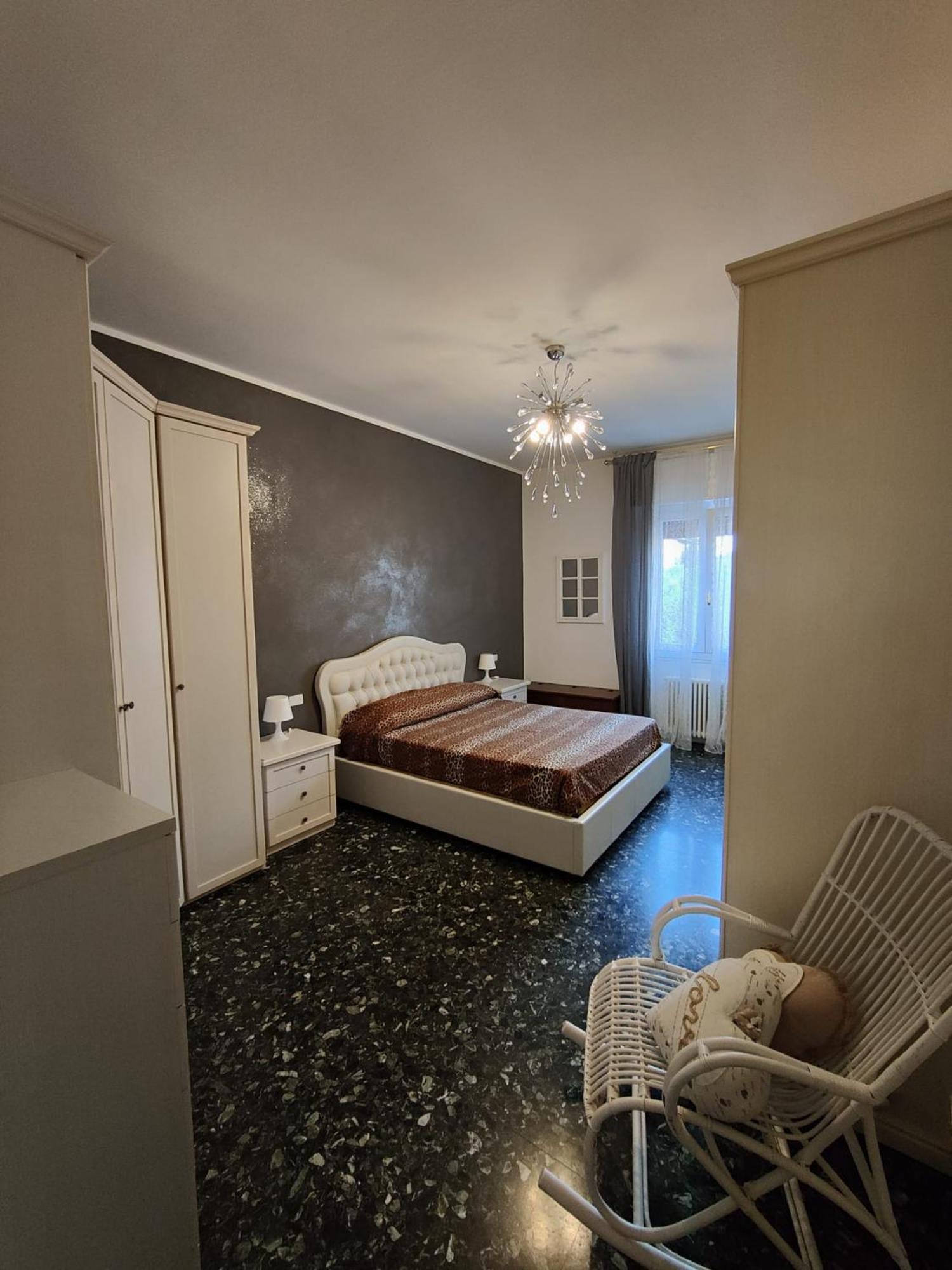 Elegante Appartamento 90 Mq Zona Corticella Fiera بولونيا المظهر الخارجي الصورة