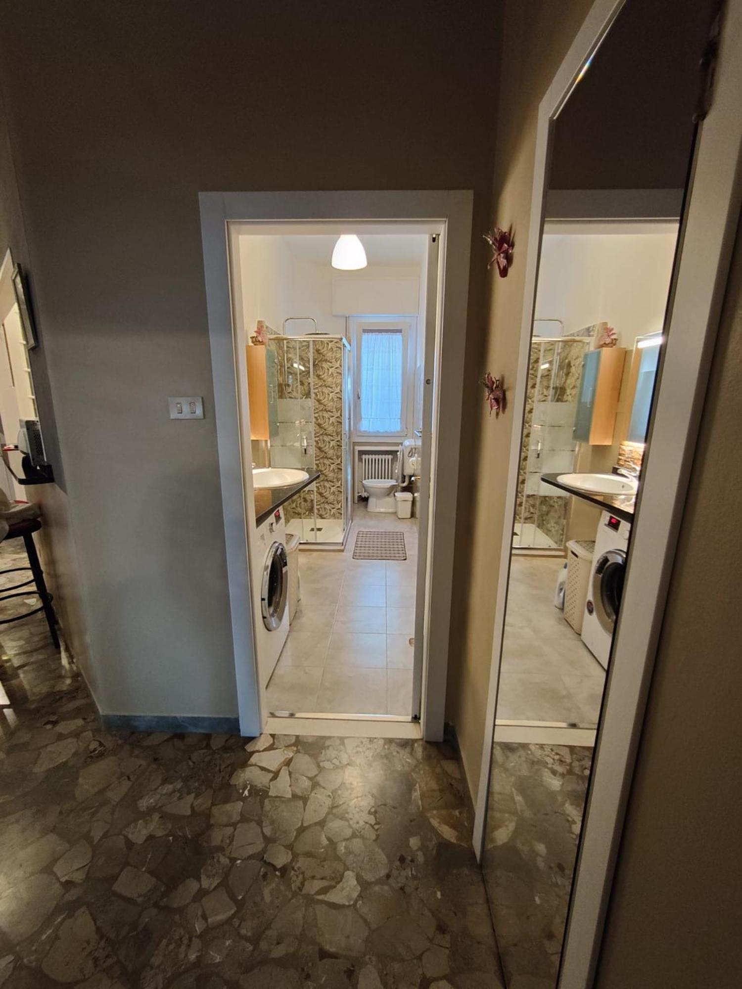 Elegante Appartamento 90 Mq Zona Corticella Fiera بولونيا المظهر الخارجي الصورة